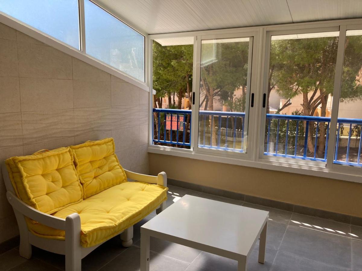 2-Bedroom And Living Room Apartment Near Campoamor Beach エクステリア 写真